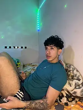 wil hot online show from December 1, 3:28 pm