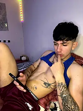 wil hot online show from January 12, 4:23 pm