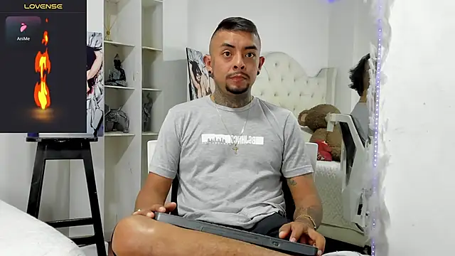 BASTIAN NICOLAS  online show from December 2, 8:15 pm