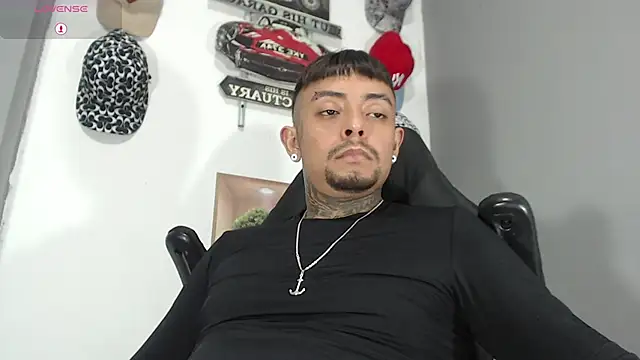 BASTIAN NICOLAS  online show from March 13, 12:17 am