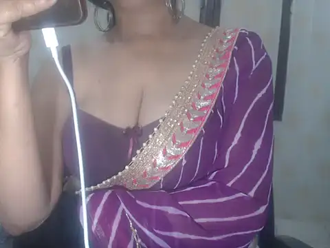 Hotronita123 online show from March 12, 5:13 am