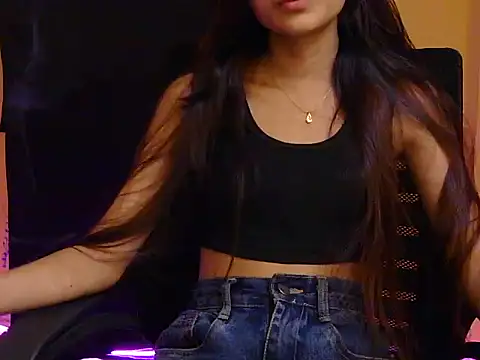 ItsArohi online show from December 1, 10:42 am