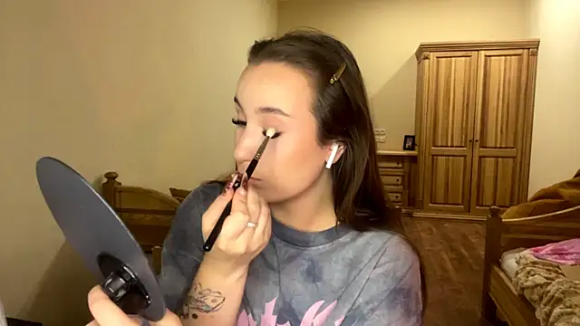 Snapshot of SimCiting chatting on November 30, 1:15 pm SimCiting online show from November 30, 1:15 pm