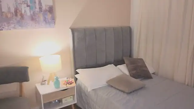 Megaan    online show from February 9, 12:09 pm