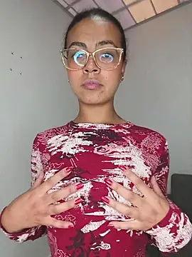   VioletaHeaven   online show from March 18, 8:56 pm