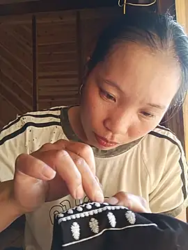 Evelyn-n online show from July 11, 9:23 am