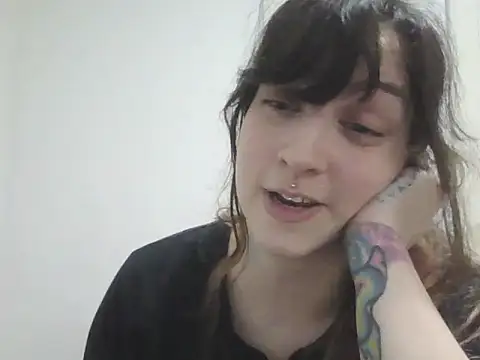 Darkytah online show from December 3, 1:13 am