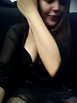 lunaevox online show from November 30, 11:09 pm