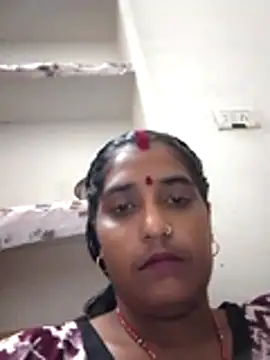 Snapshot of CUTE_nenshi chatting on March 3, 7:03 am CUTE nenshi online show from March 3, 7:03 am