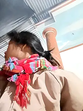 Snapshot of Pretty-haert chatting on January 5, 11:19 pm Pretty-haert online show from January 5, 11:19 pm