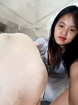 Pretty-haert online show from April 5, 2:36 pm