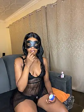 Fancy Face28 online show from February 17, 5:30 pm