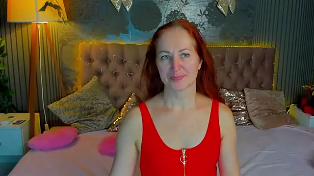 Snapshot of JasmineeSky chatting on January 6, 1:37 pm JasmineeSky online show from January 6, 1:37 pm