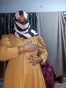 Snapshot of Soniya_089 chatting on February 9, 3:49 pm Soniya 089 online show from February 9, 3:49 pm