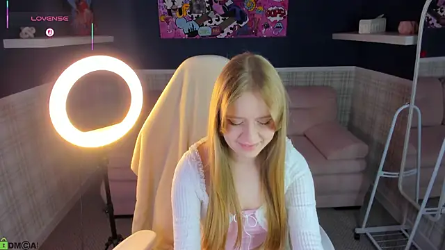 Victori Fox online show from April 17, 11:52 pm