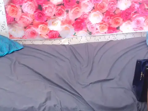 Snapshot of Bootyylicious chatting on February 5, 9:58 am Bootyylicious online show from February 5, 9:58 am