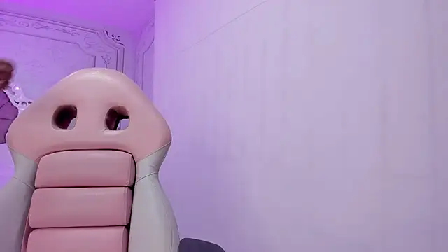 Miss dare online show from April 14, 10:21 am