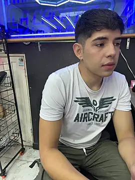 Johan stick online show from December 3, 4:27 pm