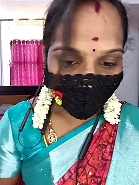 Snapshot of Tamil_Pallavi chatting on May 2, 8:19 am Tamil Pallavi online show from May 2, 8:19 am