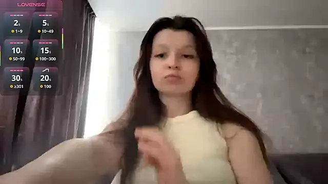 EllieBerrie online show from February 28, 9:43 am