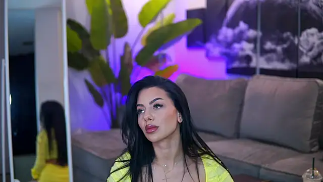 Snapshot of Ivy_Trix chatting on February 3, 7:19 pm Ivy Trix online show from February 3, 7:19 pm