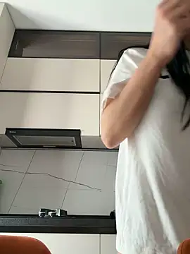 Snapshot of Ivy_Trix chatting on February 27, 12:05 pm Ivy Trix online show from February 27, 12:05 pm