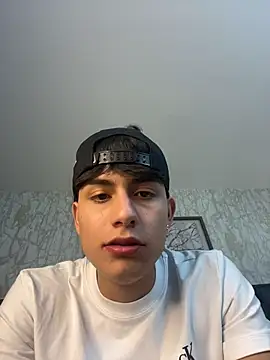 Lander Cruz online show from January 6, 8:45 pm