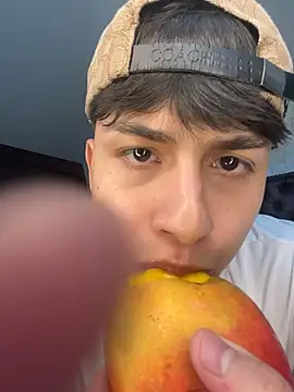 Lander Cruz online show from February 6, 8:34 pm