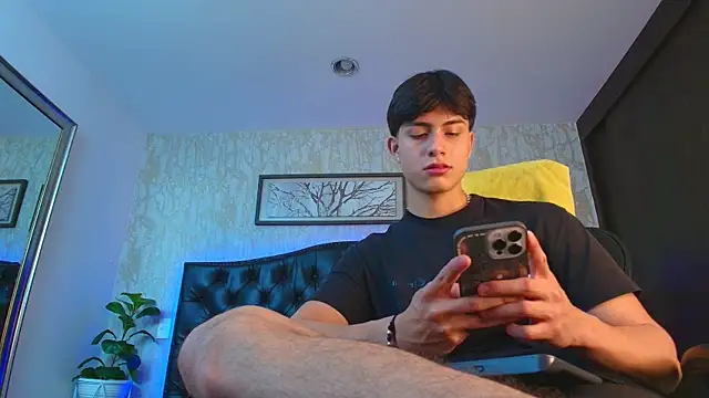 Lander Cruz online show from March 3, 6:58 pm