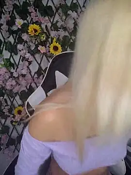 KasumiSophia online show from April 9, 12:21 pm