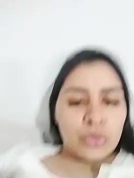 latina prohibida online show from March 9, 7:40 pm