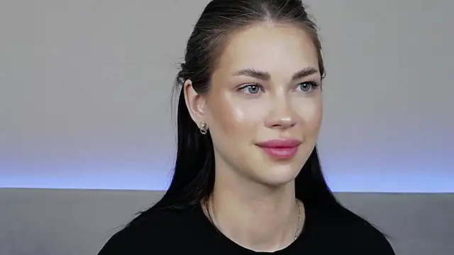 RachaelMils online show from February 3, 6:22 am