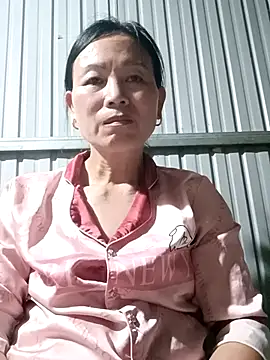 Lili-123k online show from May 25, 10:43 am