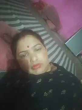 Your-shreya143 online show from June 20, 11:07 pm