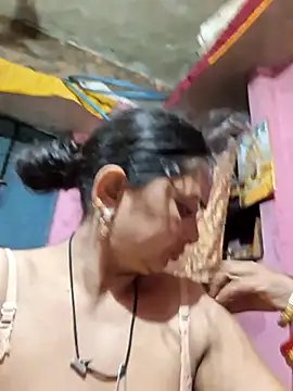 Your-shreya143 online show from July 9, 9:41 pm