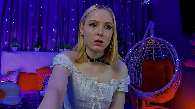 Gina Gina love online show from February 15, 1:13 am