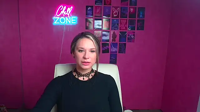 Melodie Aster online show from February 4, 6:30 am