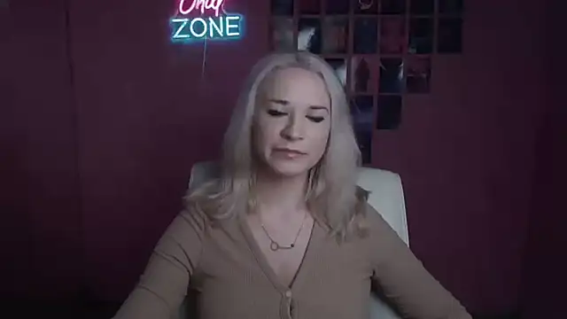 Melodie Aster online show from July 6, 5:26 am