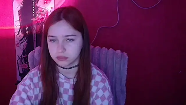 Lilu May online show from February 12, 6:19 am