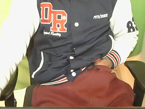 Snapshot of Michal_Fransis chatting on January 16, 8:29 am Michal Fransis online show from January 16, 8:29 am