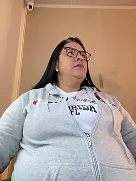 Carameloswing1 online show from April 12, 11:37 am