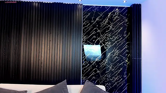 TiffanyHoustton online show from March 26, 12:11 pm