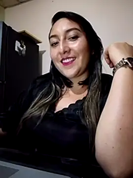 Valeria montana  online show from April 6, 1:47 am