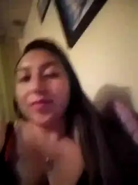 Valeria montana  online show from April 11, 12:15 am