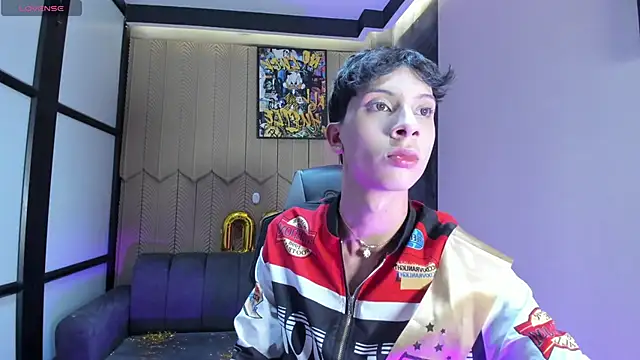 Jamess Carterr  online show from February 11, 4:28 am