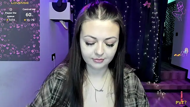 Snapshot of MonicaMoonly chatting on March 2, 6:59 pm MonicaMoonly online show from March 2, 6:59 pm