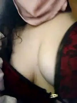 Snapshot of Almas-arabic chatting on February 22, 1:42 pm Almas-arabic online show from February 22, 1:42 pm