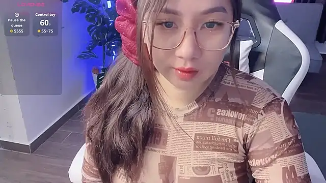 Snapshot of Ni-Ni_2K chatting on January 14, 2:39 am Ni-Ni 2K online show from January 14, 2:39 am