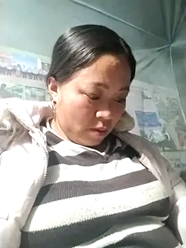 Snapshot of AlilaK2 chatting on February 4, 1:06 pm AlilaK2 online show from February 4, 1:06 pm