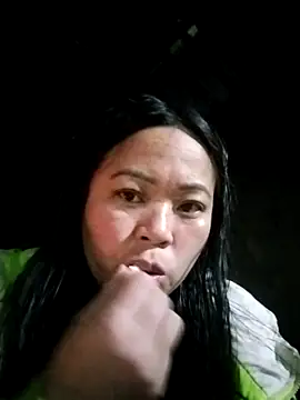 Snapshot of AlilaK2 chatting on February 8, 9:23 am AlilaK2 online show from February 8, 9:23 am